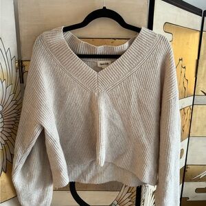 Women's Cream V-Neck Sweater